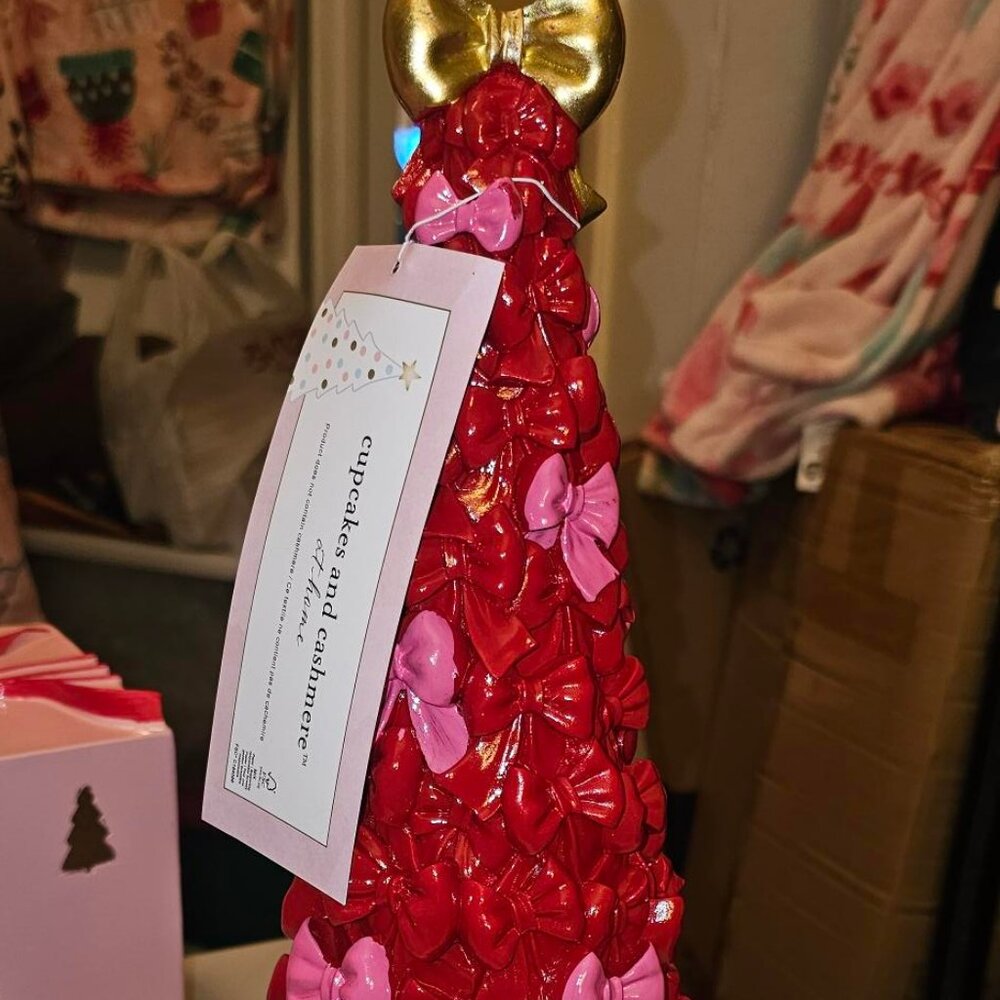 SOLD OUT Cupcakes and Cashmere bow tree